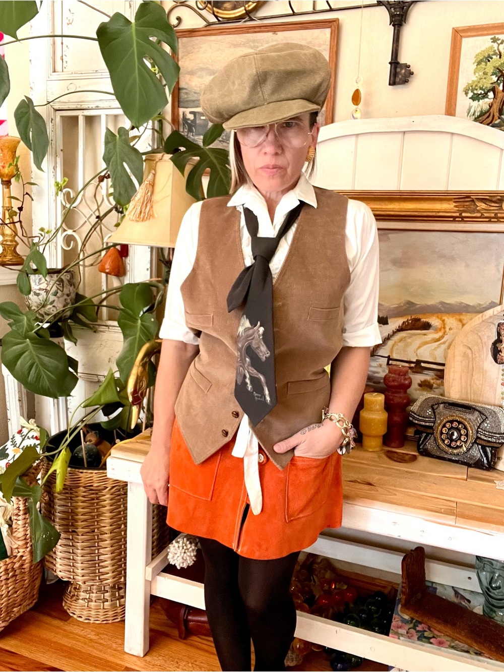 Vintage Orange Suede 1970’s Mod Micro Mini Skirt With Remington Buttons & Pocket - Picture 4 of 11